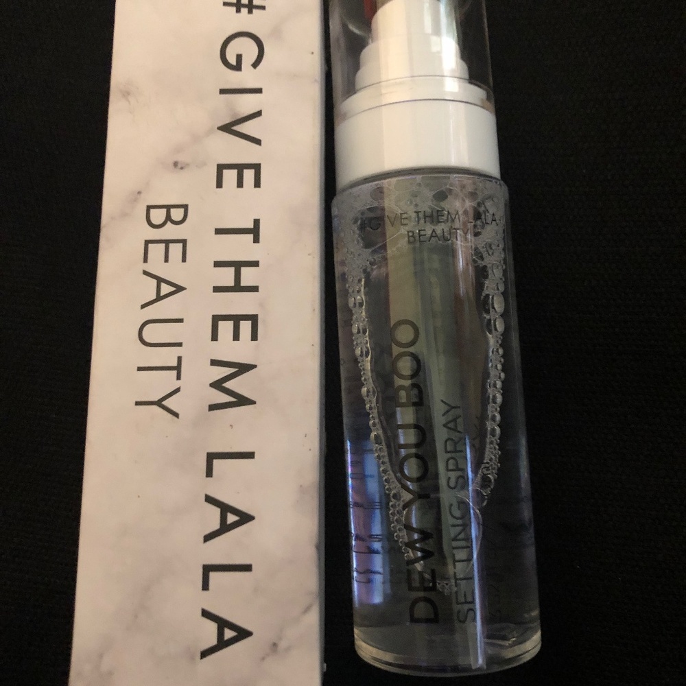 Give Them LaLa Beauty Setting Spray